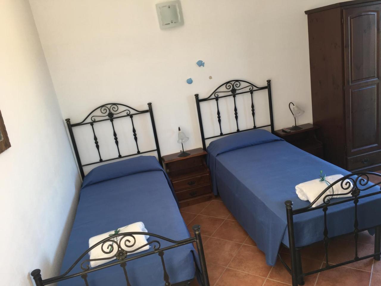 Hotel Bed Sandalia Badesi Exterior photo